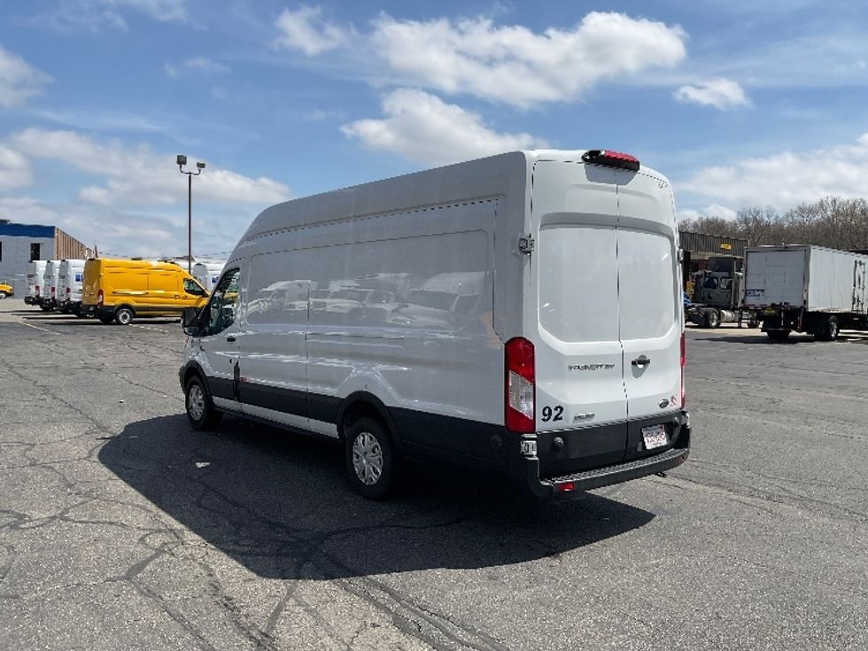 Cargo Van (Panel Van)-Light and Medium Duty Trucks-Ford-2019-Transit 350-Braintree-MA-107,054\n\t\tmiles-$ 30,500 - Image 6