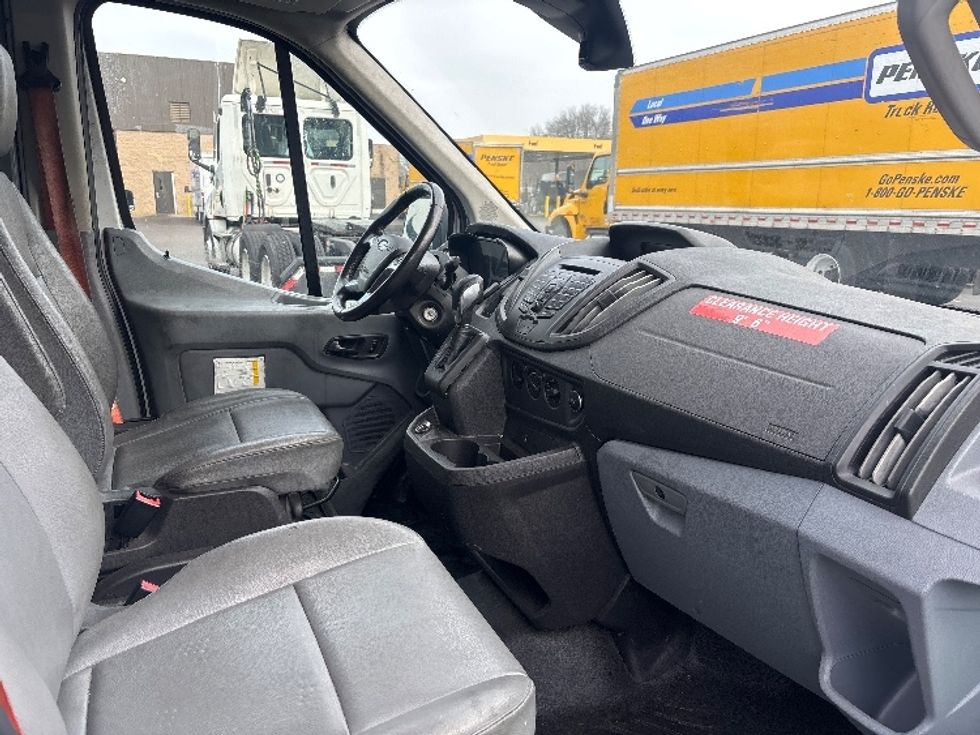 Cargo Van (Panel Van)-Light and Medium Duty Trucks-Ford-2019-Transit 350-Burlington-NJ-208,301\n\t\tmiles-$ 22,250 - Image 19