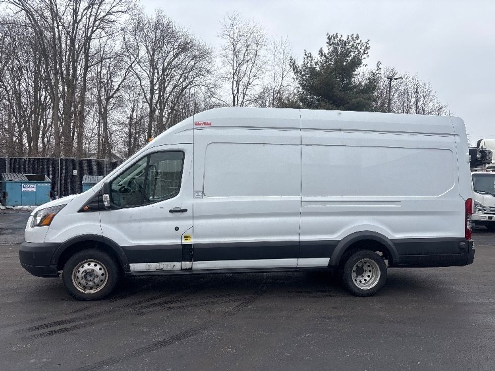 Cargo Van (Panel Van)-Light and Medium Duty Trucks-Ford-2019-Transit 350-Burlington-NJ-208,301\n\t\tmiles-$ 22,250 - Image 4