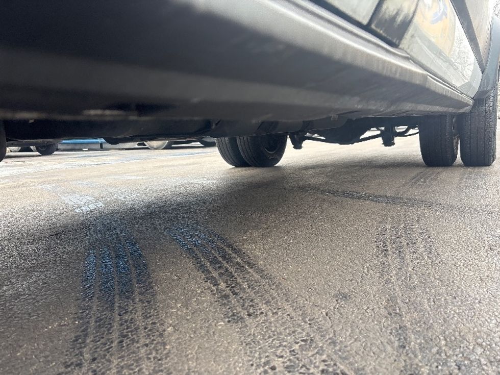 Cargo Van (Panel Van)-Light and Medium Duty Trucks-Ford-2019-Transit 350-Burlington-NJ-208,301\n\t\tmiles-$ 22,250 - Image 5