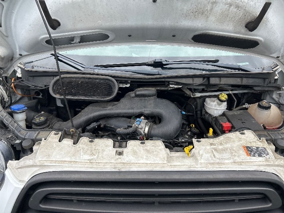 Cargo Van (Panel Van)-Light and Medium Duty Trucks-Ford-2019-Transit 350-Cranbury-NJ-69,609\n\t\tmiles-$ 31,250 - Image 20