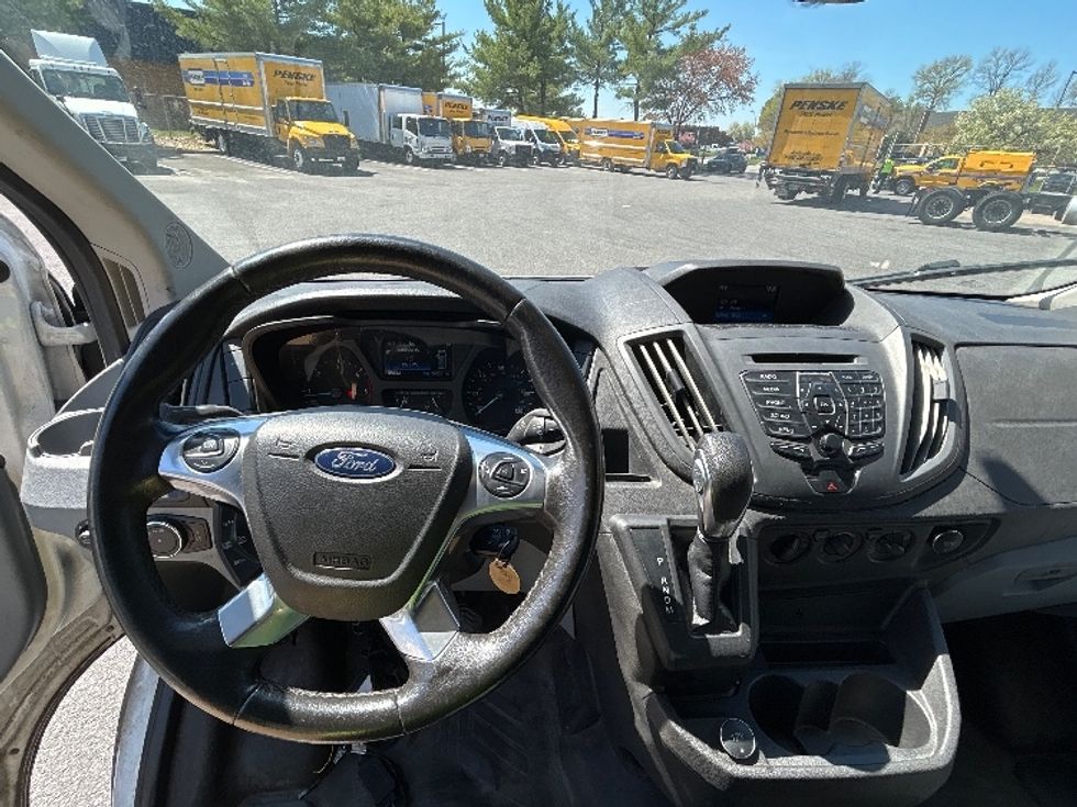 Cargo Van (Panel Van)-Light and Medium Duty Trucks-Ford-2019-Transit 350-Essex-MD-240,650\n\t\tmiles-$ 18,500 - Image 17