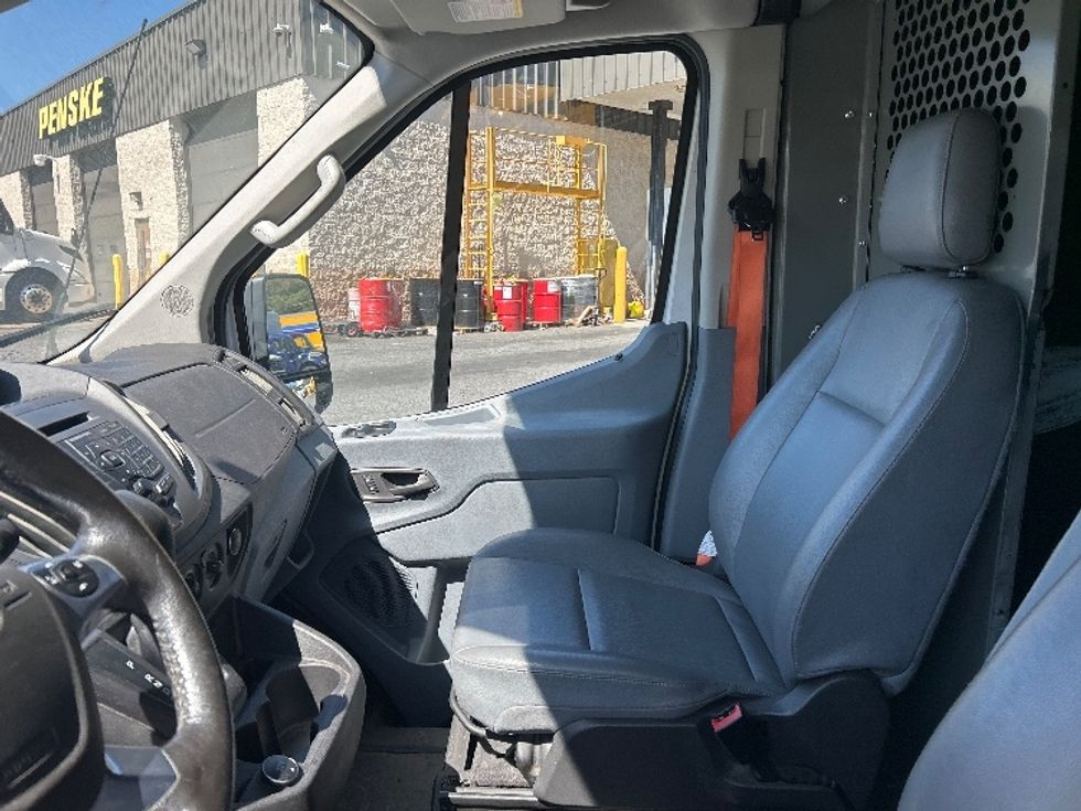 Cargo Van (Panel Van)-Light and Medium Duty Trucks-Ford-2019-Transit 350-Essex-MD-240,650\n\t\tmiles-$ 18,500 - Image 18