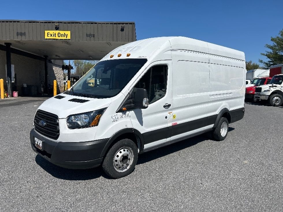 Cargo Van (Panel Van)-Light and Medium Duty Trucks-Ford-2019-Transit 350-Essex-MD-240,650\n\t\tmiles-$ 18,500 - Image 3