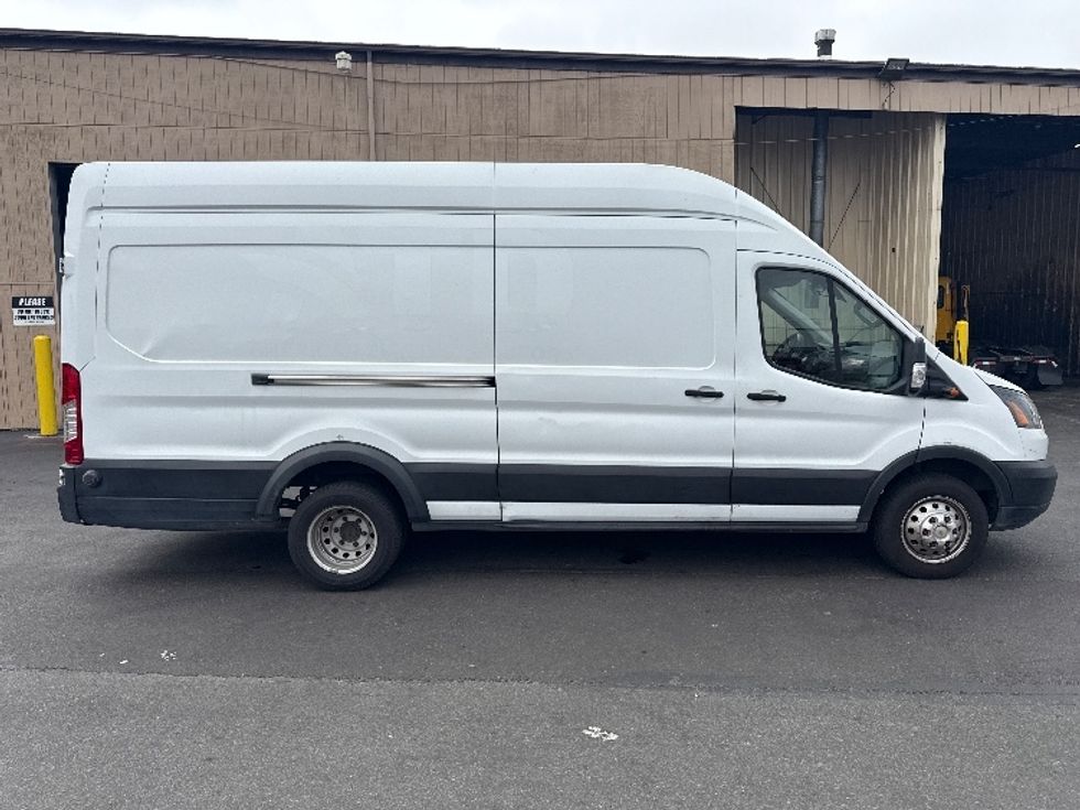 Cargo Van (Panel Van)-Light and Medium Duty Trucks-Ford-2019-Transit 350-Fontana-CA-152,768\n\t\tmiles-$ 26,750 - Image 13