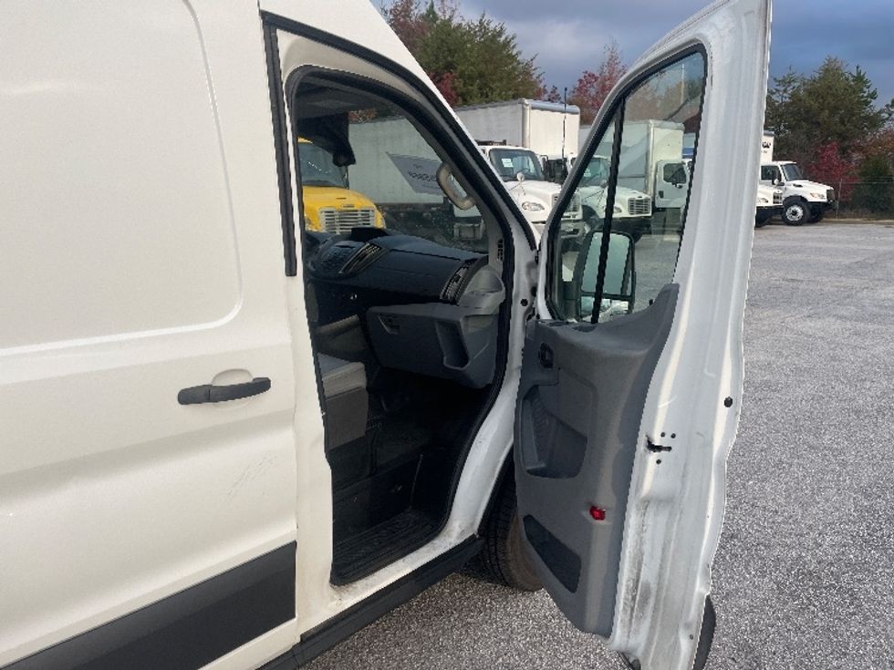 Cargo Van (Panel Van)-Light and Medium Duty Trucks-Ford-2019-Transit 350-Greenville-SC-165,425\n\t\tmiles-$ 25,250 - Image 20