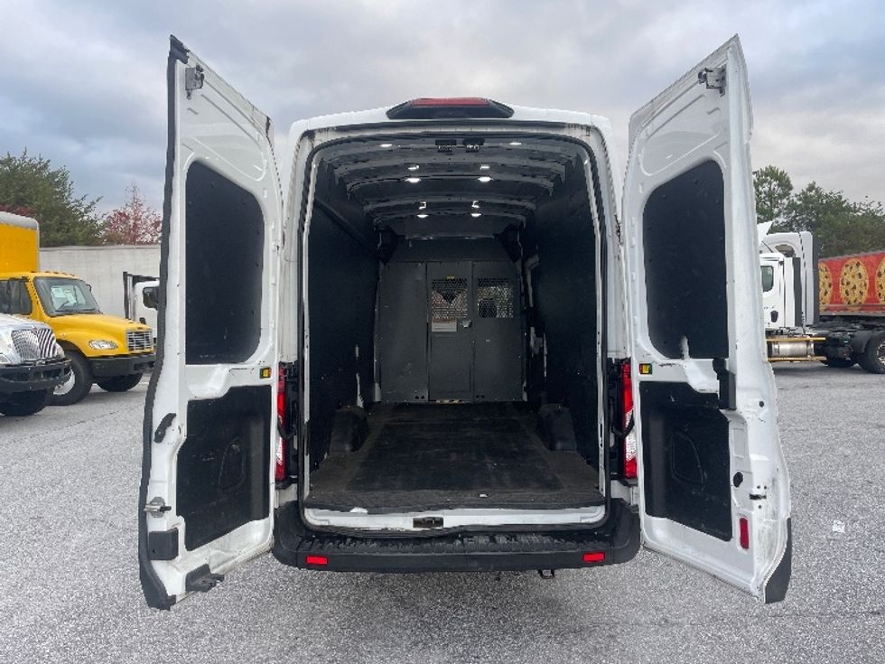 Cargo Van (Panel Van)-Light and Medium Duty Trucks-Ford-2019-Transit 350-Greenville-SC-165,425\n\t\tmiles-$ 25,250 - Image 8