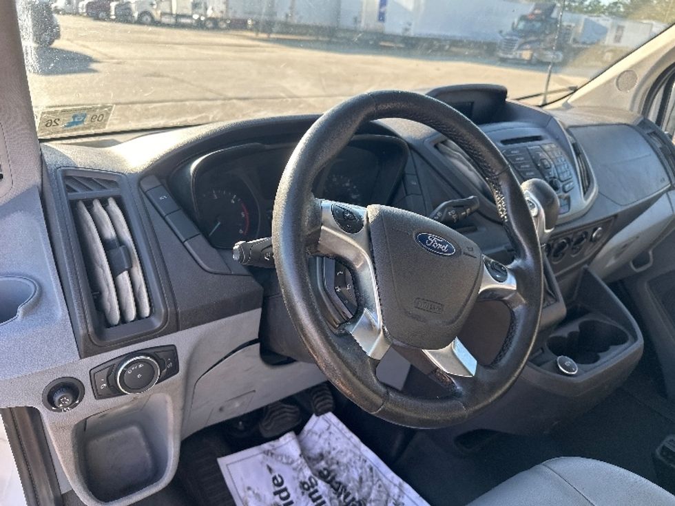 Cargo Van (Panel Van)-Light and Medium Duty Trucks-Ford-2019-Transit 350-Hammond-LA-204,380\n\t\tmiles-$ 23,000 - Image 17