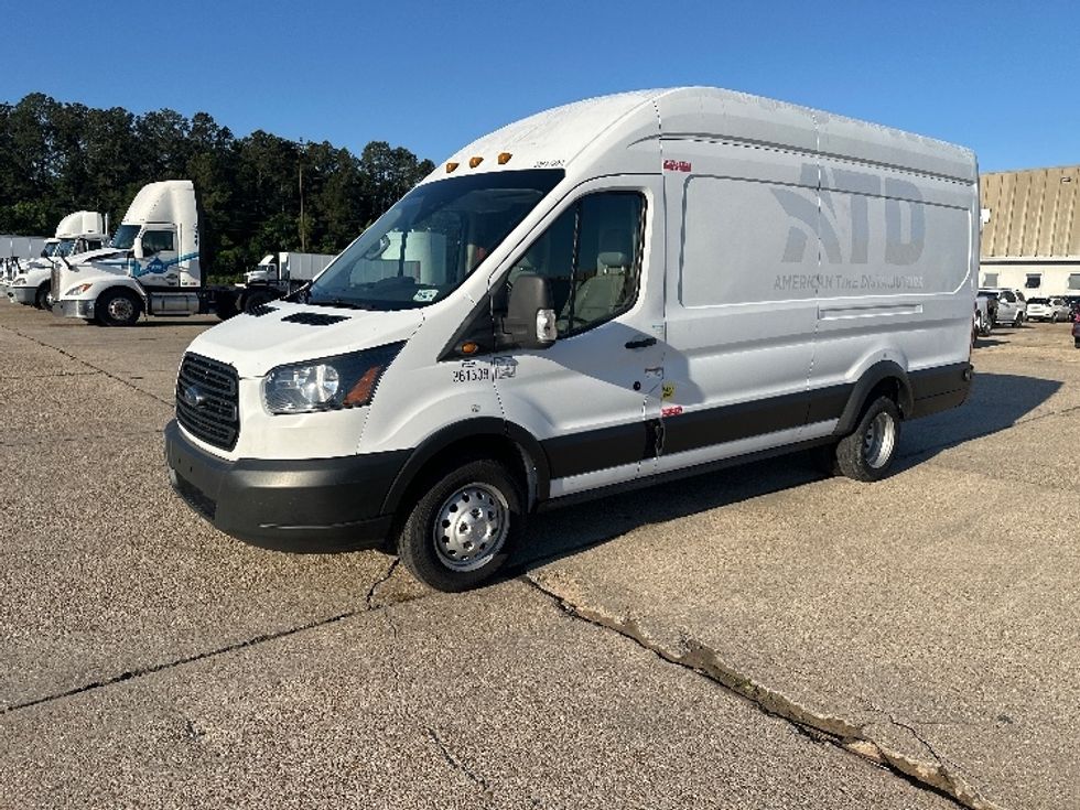 Cargo Van (Panel Van)-Light and Medium Duty Trucks-Ford-2019-Transit 350-Hammond-LA-204,380\n\t\tmiles-$ 23,000 - Image 3