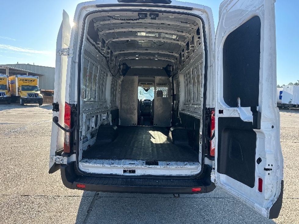 Cargo Van (Panel Van)-Light and Medium Duty Trucks-Ford-2019-Transit 350-Hammond-LA-204,380\n\t\tmiles-$ 23,000 - Image 9
