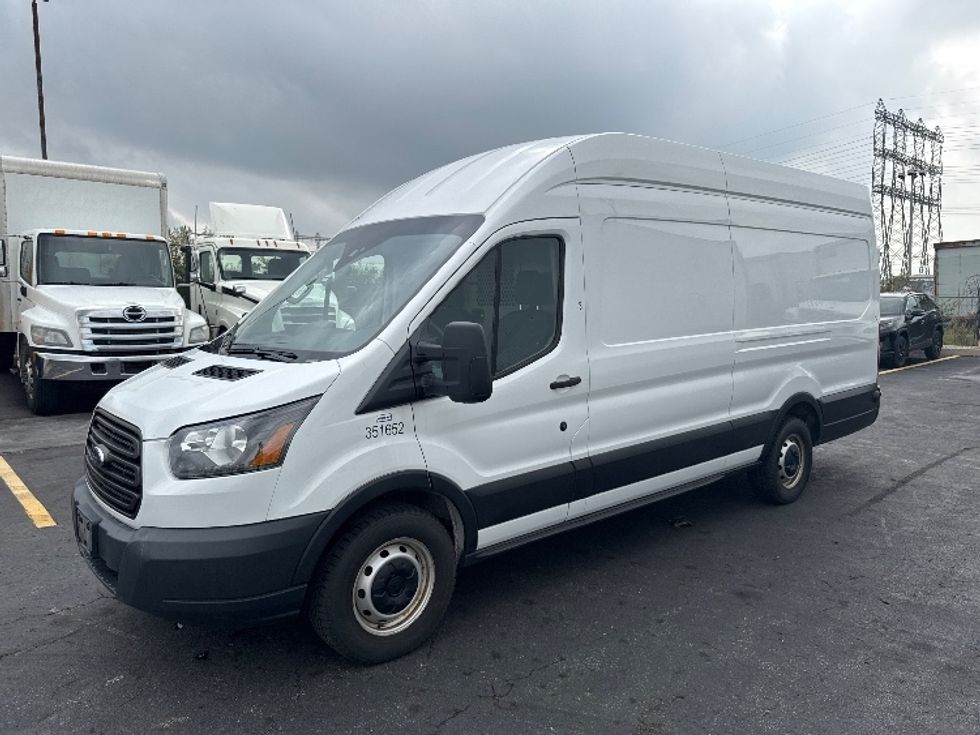 Cargo Van (Panel Van)-Light and Medium Duty Trucks-Ford-2019-Transit 350-Mississauga-ON-86,516\n\t\tkm-$ 46,000 - Image 3