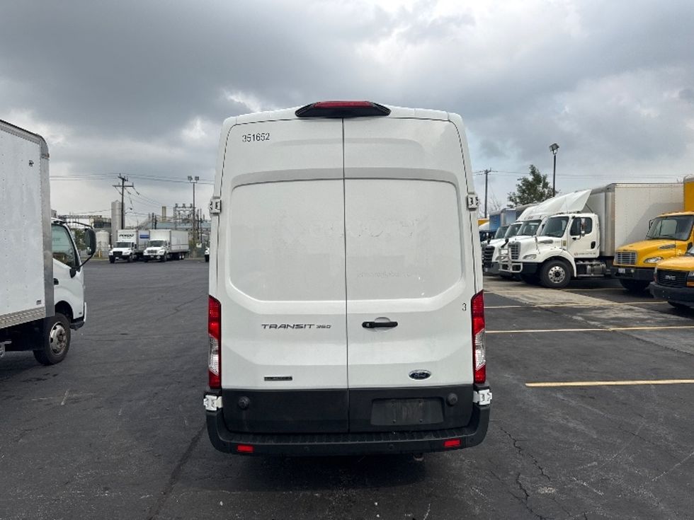 Cargo Van (Panel Van)-Light and Medium Duty Trucks-Ford-2019-Transit 350-Mississauga-ON-86,516\n\t\tkm-$ 46,000 - Image 6