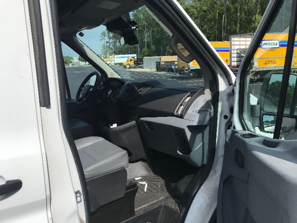 Cargo Van (Panel Van)-Light and Medium Duty Trucks-Ford-2019-Transit 350-Pensacola-FL-185,780\n\t\tmiles-$ 22,000 - Image 19