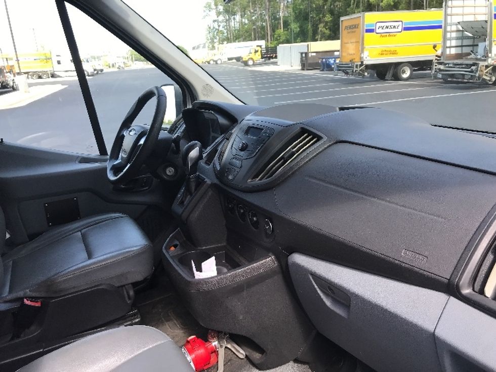Cargo Van (Panel Van)-Light and Medium Duty Trucks-Ford-2019-Transit 350-Pensacola-FL-185,780\n\t\tmiles-$ 22,000 - Image 21