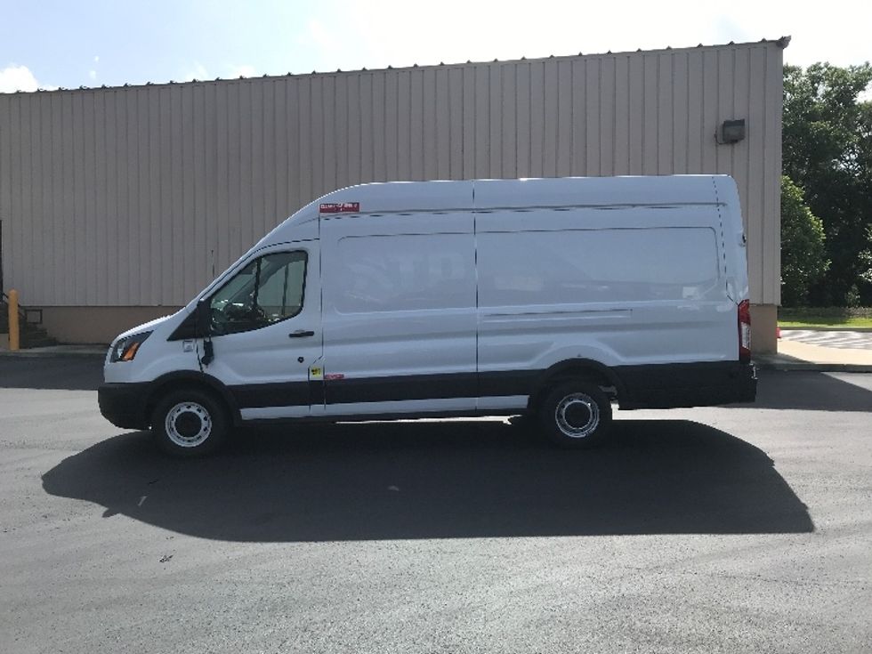 Cargo Van (Panel Van)-Light and Medium Duty Trucks-Ford-2019-Transit 350-Pensacola-FL-185,780\n\t\tmiles-$ 22,000 - Image 4