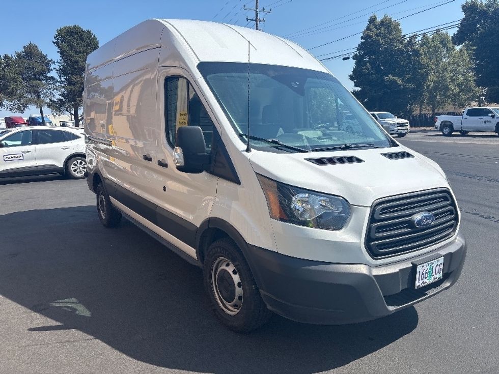 Cargo Van (Panel Van)-Light and Medium Duty Trucks-Ford-2019-Transit 350-Portland-OR-126,839\n\t\tmiles-$ 29,500 - Image 1