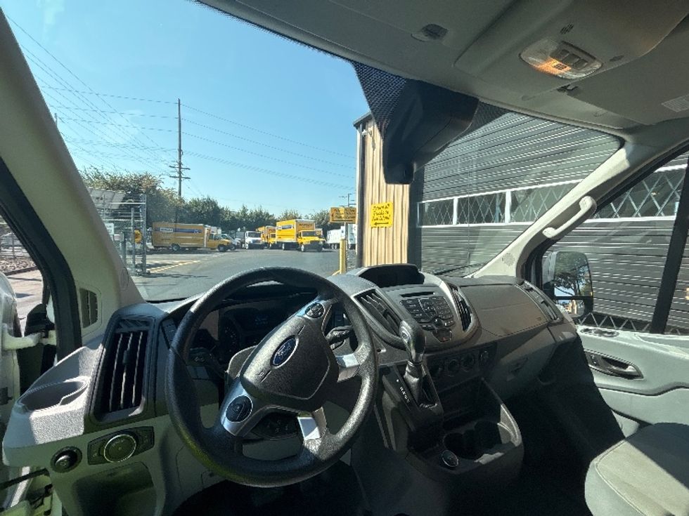 Cargo Van (Panel Van)-Light and Medium Duty Trucks-Ford-2019-Transit 350-Portland-OR-126,839\n\t\tmiles-$ 29,500 - Image 14
