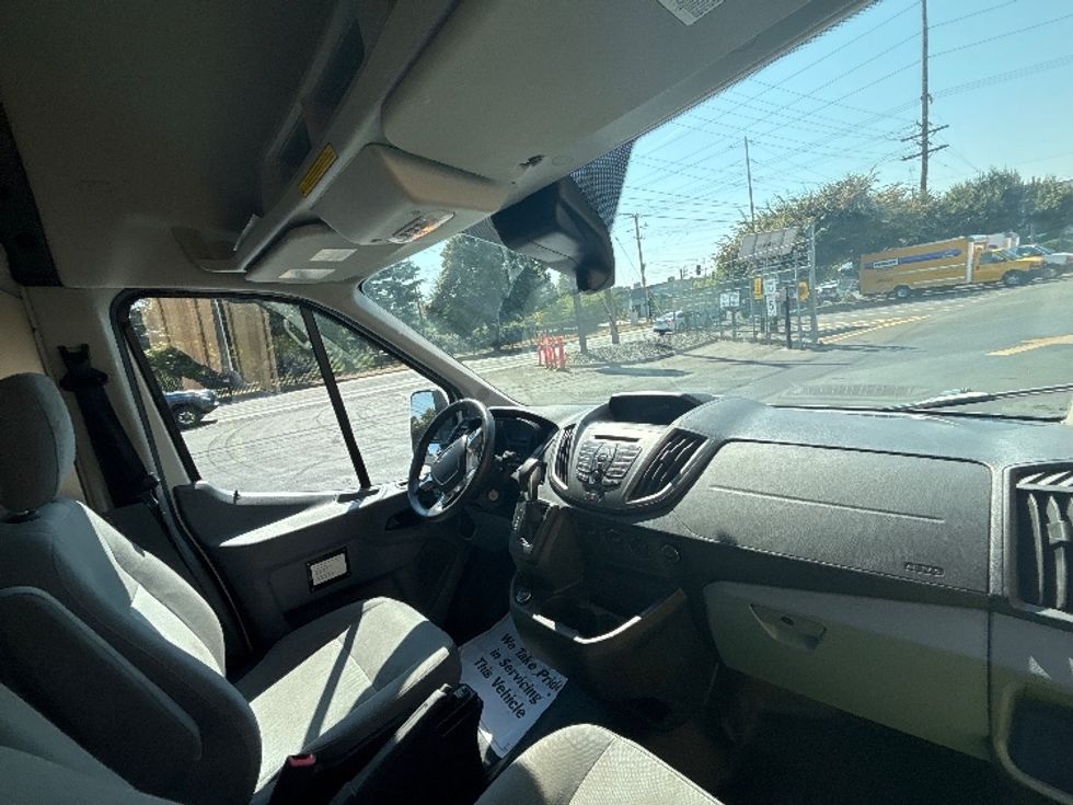 Cargo Van (Panel Van)-Light and Medium Duty Trucks-Ford-2019-Transit 350-Portland-OR-126,839\n\t\tmiles-$ 29,500 - Image 18