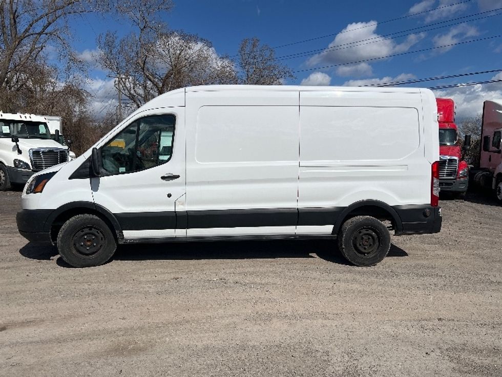 Cargo Van (Panel Van)-Light and Medium Duty Trucks-Ford-2019-Transit 350-Rochester-NY-180,702\n\t\tmiles-$ 18,000 - Image 4