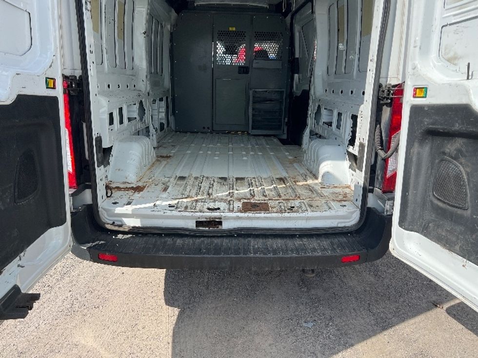 Cargo Van (Panel Van)-Light and Medium Duty Trucks-Ford-2019-Transit 350-Rochester-NY-180,702\n\t\tmiles-$ 18,000 - Image 9