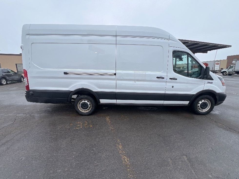 Cargo Van (Panel Van)-Light and Medium Duty Trucks-Ford-2019-Transit 350-Rochester-NY-211,870\n\t\tmiles-$ 19,750 - Image 15