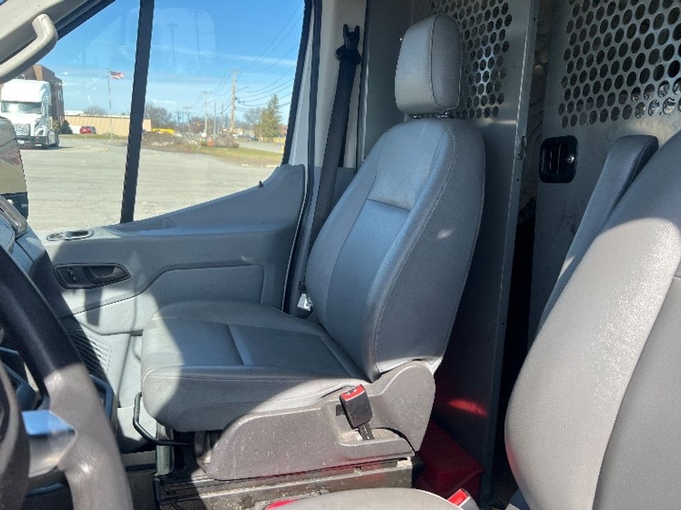 Cargo Van (Panel Van)-Light and Medium Duty Trucks-Ford-2019-Transit 350-Rochester-NY-211,870\n\t\tmiles-$ 19,750 - Image 19