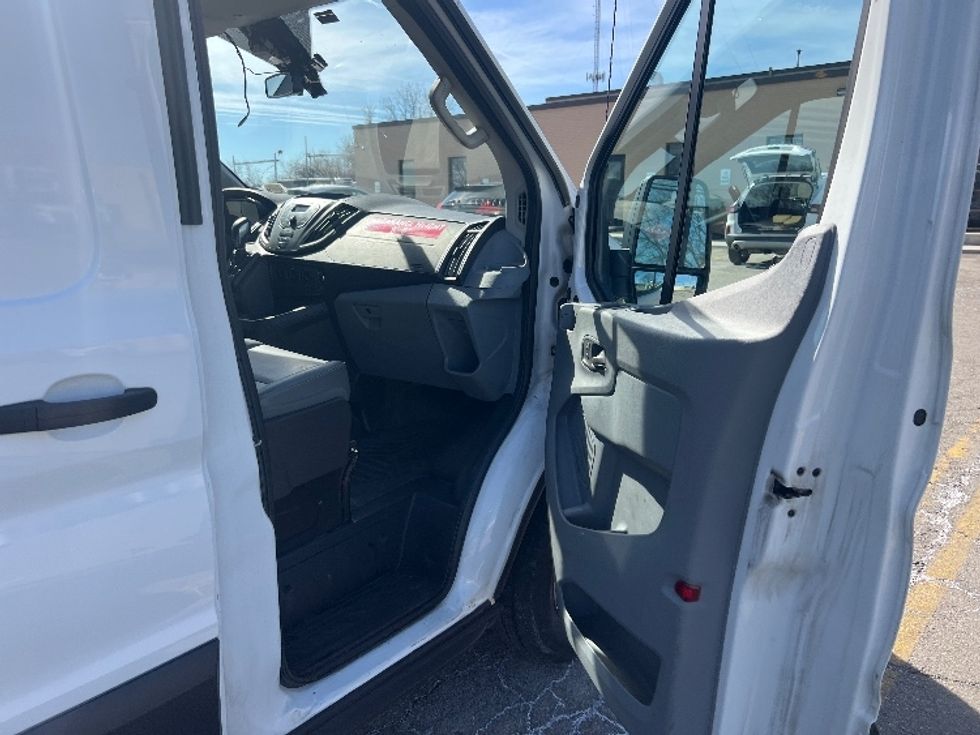Cargo Van (Panel Van)-Light and Medium Duty Trucks-Ford-2019-Transit 350-Rochester-NY-211,870\n\t\tmiles-$ 19,750 - Image 20