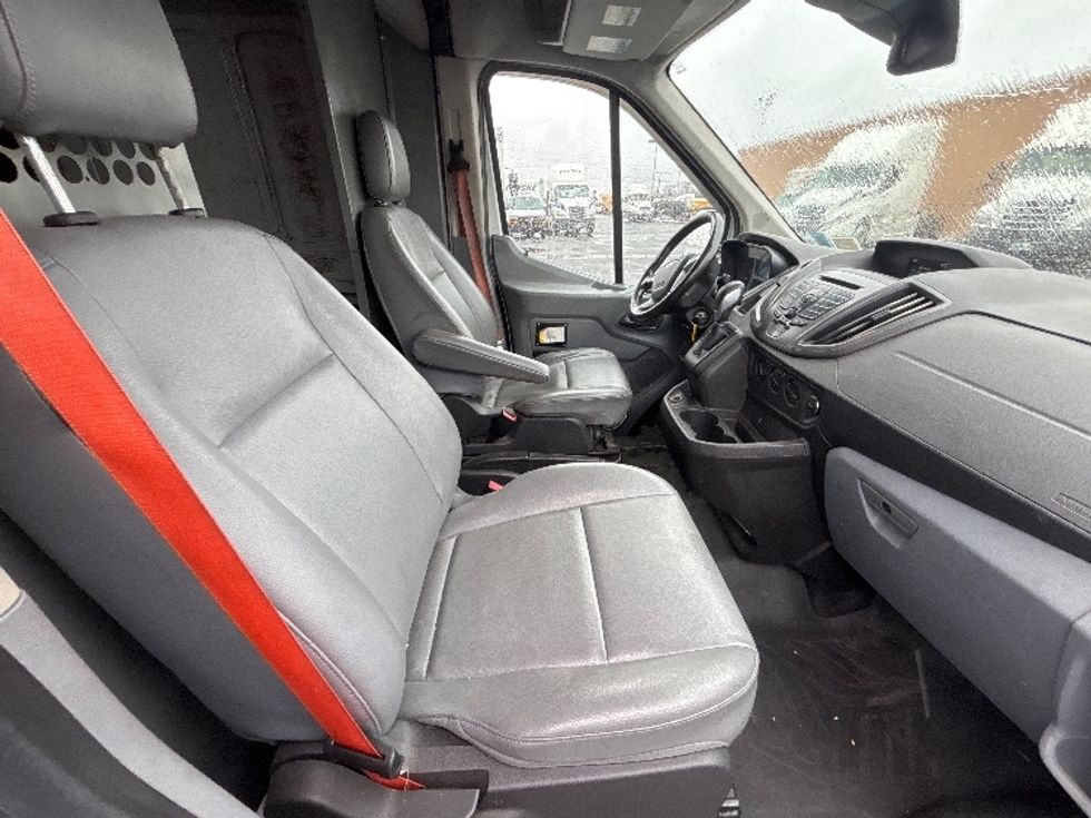 Cargo Van (Panel Van)-Light and Medium Duty Trucks-Ford-2019-Transit 350-West Babylon-NY-144,702\n\t\tmiles-$ 28,750 - Image 22