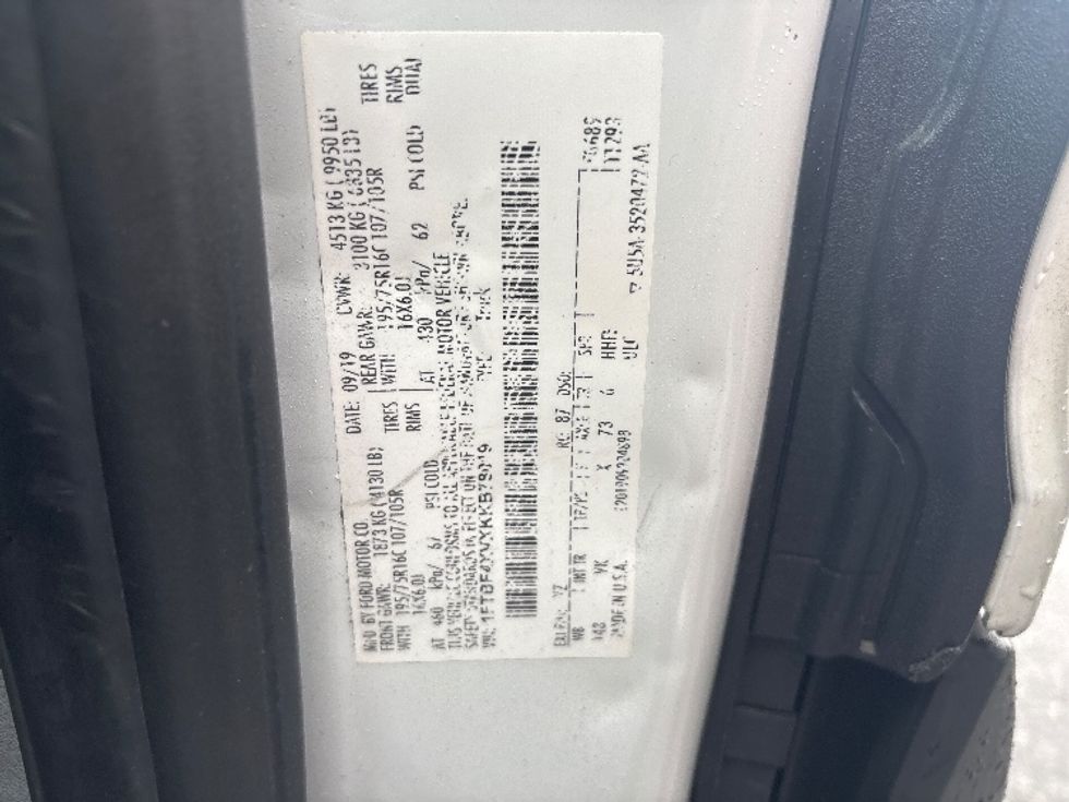 Cargo Van (Panel Van)-Light and Medium Duty Trucks-Ford-2019-Transit 350-West Babylon-NY-144,702\n\t\tmiles-$ 28,750 - Image 25