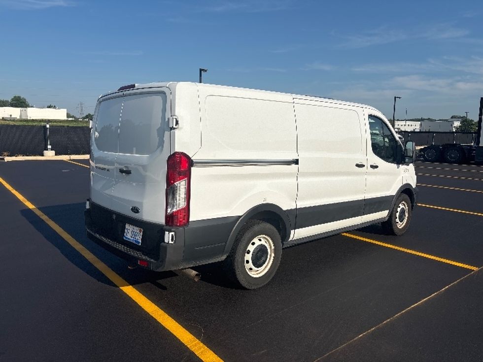 Cargo Van (Panel Van)-Light and Medium Duty Trucks-Ford-2020-Transit 150-Byron Center-MI-173,627\n\t\tmiles-$ 16,750 - Image 13