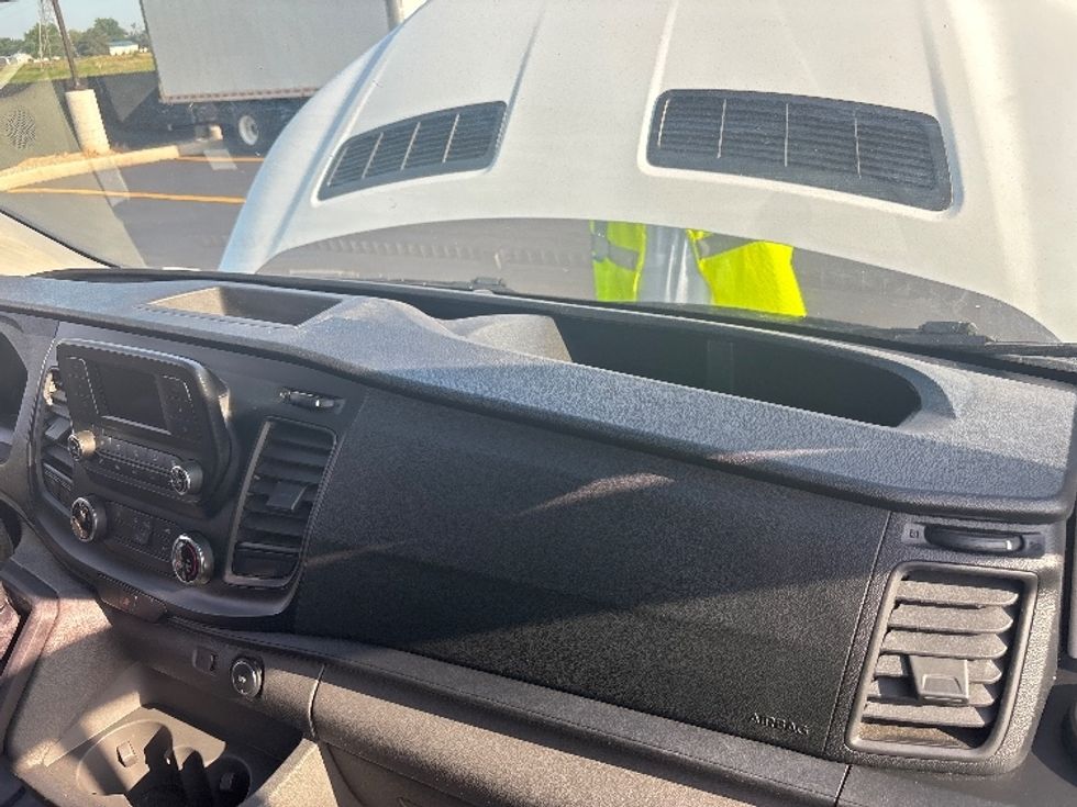 Cargo Van (Panel Van)-Light and Medium Duty Trucks-Ford-2020-Transit 150-Byron Center-MI-173,627\n\t\tmiles-$ 16,750 - Image 21