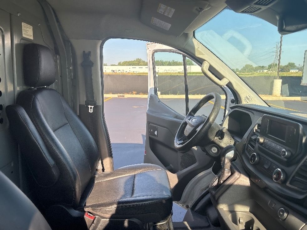 Cargo Van (Panel Van)-Light and Medium Duty Trucks-Ford-2020-Transit 150-Byron Center-MI-173,627\n\t\tmiles-$ 16,750 - Image 22