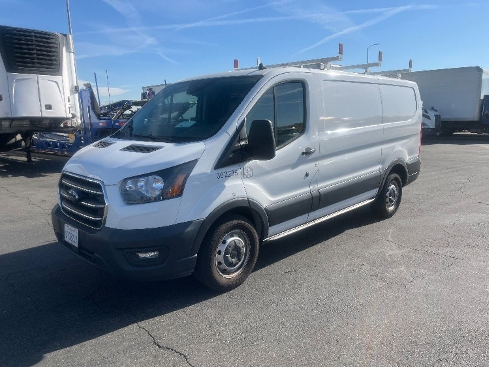 Cargo Van (Panel Van)-Light and Medium Duty Trucks-Ford-2020-Transit 150-Fontana-CA-117,992\n\t\tmiles-$ 23,000 - Image 3