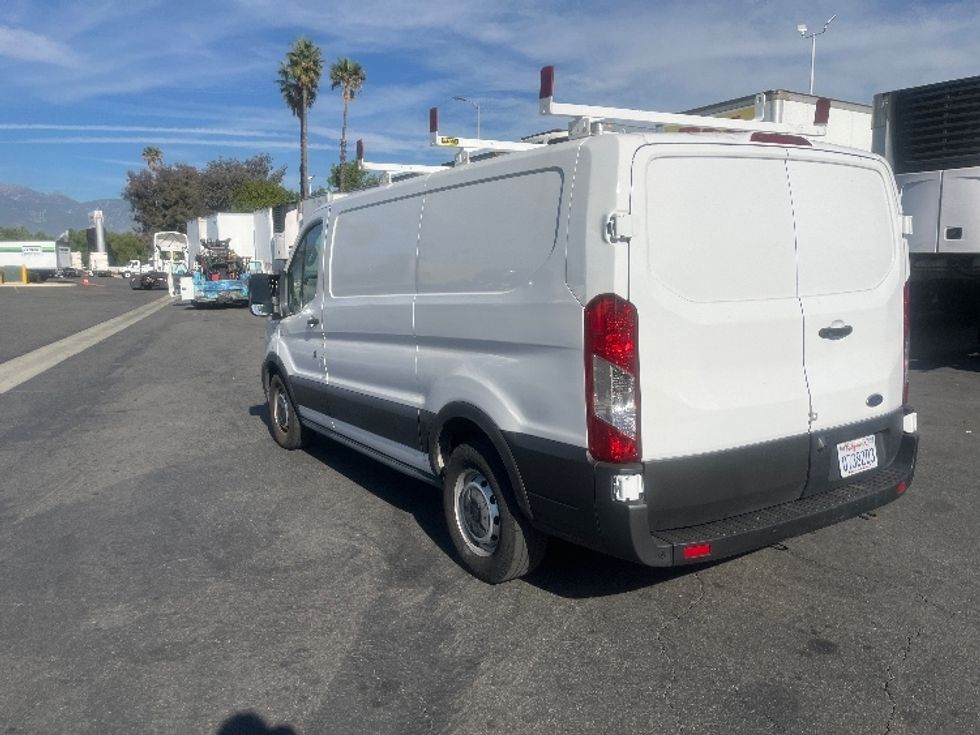 Cargo Van (Panel Van)-Light and Medium Duty Trucks-Ford-2020-Transit 150-Fontana-CA-117,992\n\t\tmiles-$ 23,000 - Image 6