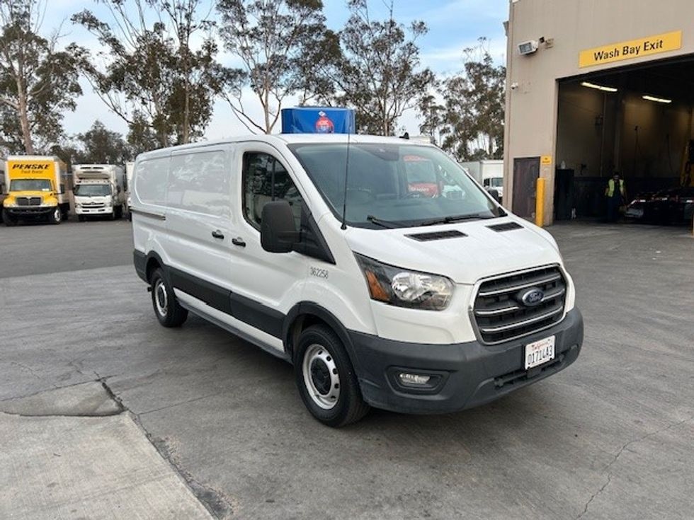 Cargo Van (Panel Van)-Light and Medium Duty Trucks-Ford-2020-Transit 150-Fontana-CA-139,461\n\t\tmiles-$ 23,500 - Image 1