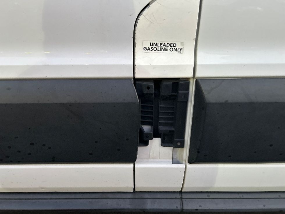 Cargo Van (Panel Van)-Light and Medium Duty Trucks-Ford-2020-Transit 150-Fontana-CA-139,461\n\t\tmiles-$ 23,500 - Image 25