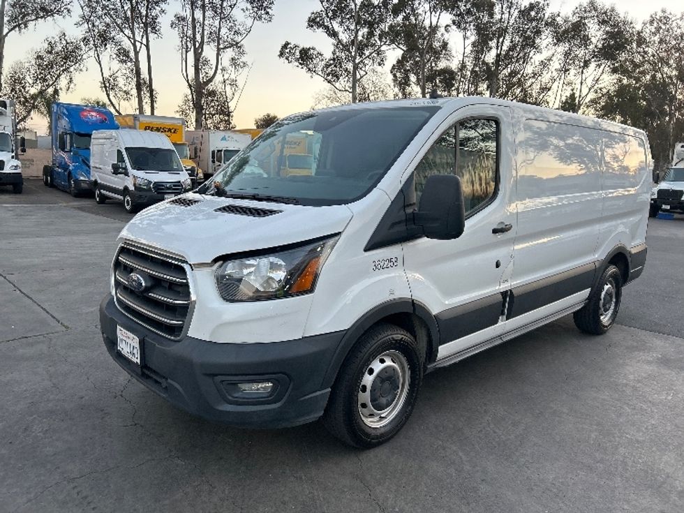 Cargo Van (Panel Van)-Light and Medium Duty Trucks-Ford-2020-Transit 150-Fontana-CA-139,461\n\t\tmiles-$ 23,500 - Image 3