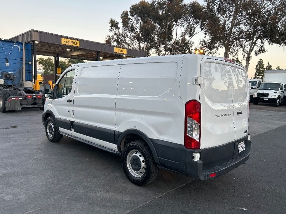 Cargo Van (Panel Van)-Light and Medium Duty Trucks-Ford-2020-Transit 150-Fontana-CA-139,461\n\t\tmiles-$ 23,500 - Image 5