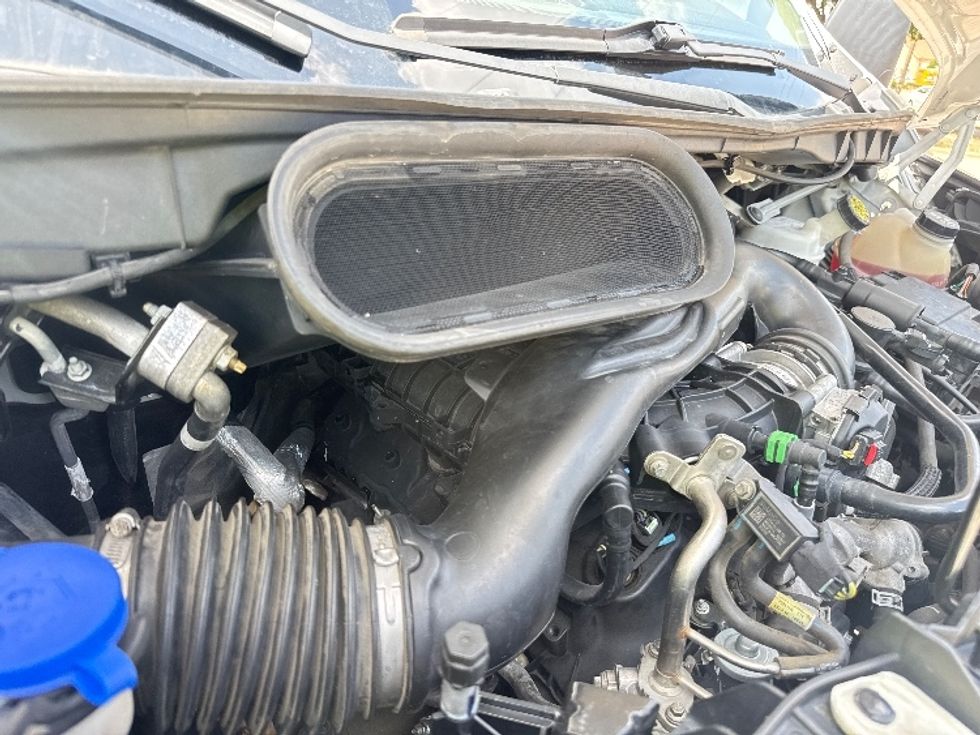 Cargo Van (Panel Van)-Light and Medium Duty Trucks-Ford-2020-Transit 150-Garland-TX-91,749\n\t\tmiles-$ 26,000 - Image 19