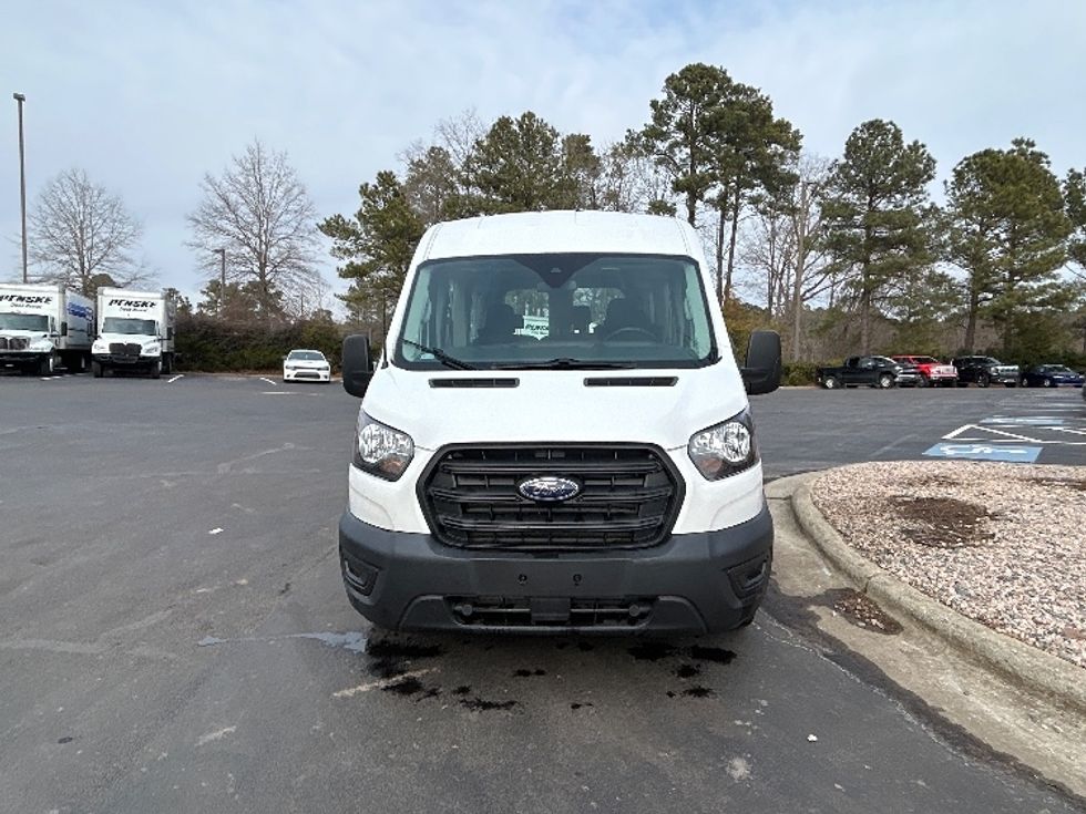 Cargo Van (Panel Van)-Light and Medium Duty Trucks-Ford-2020-Transit 150-Greensboro-NC-3,448\n\t\tmiles-$ 35,000 - Image 2