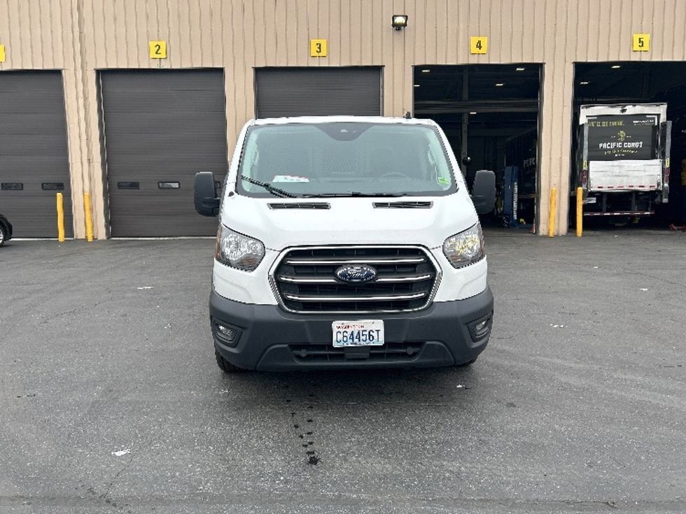 Cargo Van (Panel Van)-Light and Medium Duty Trucks-Ford-2020-Transit 150-Kent-WA-130,772\n\t\tmiles-$ 23,500 - Image 2