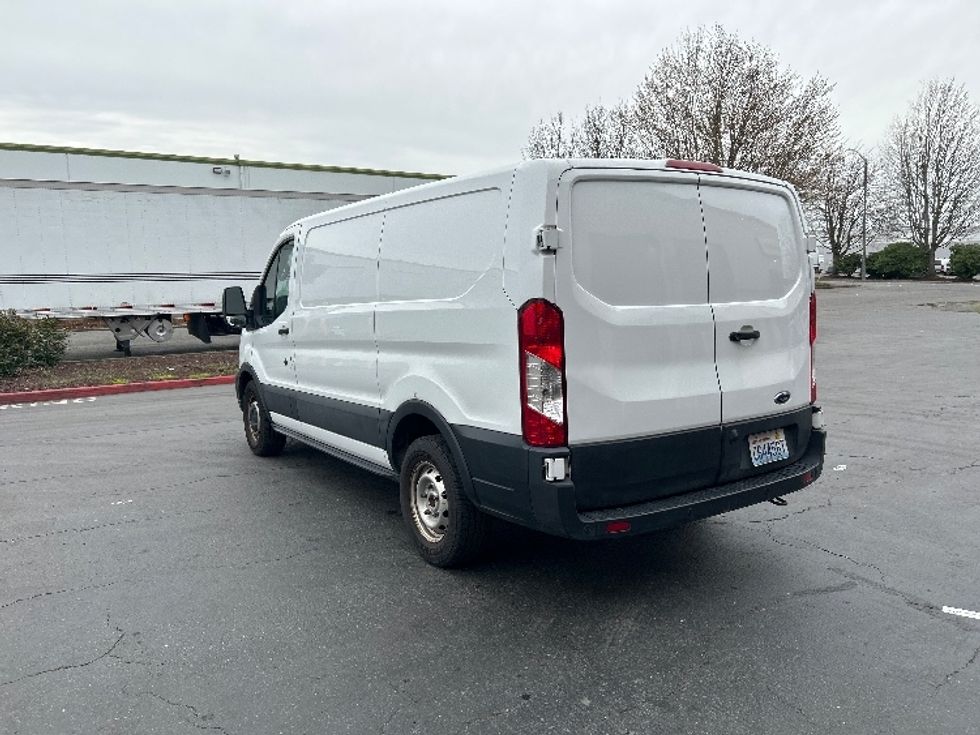 Cargo Van (Panel Van)-Light and Medium Duty Trucks-Ford-2020-Transit 150-Kent-WA-130,772\n\t\tmiles-$ 23,500 - Image 6