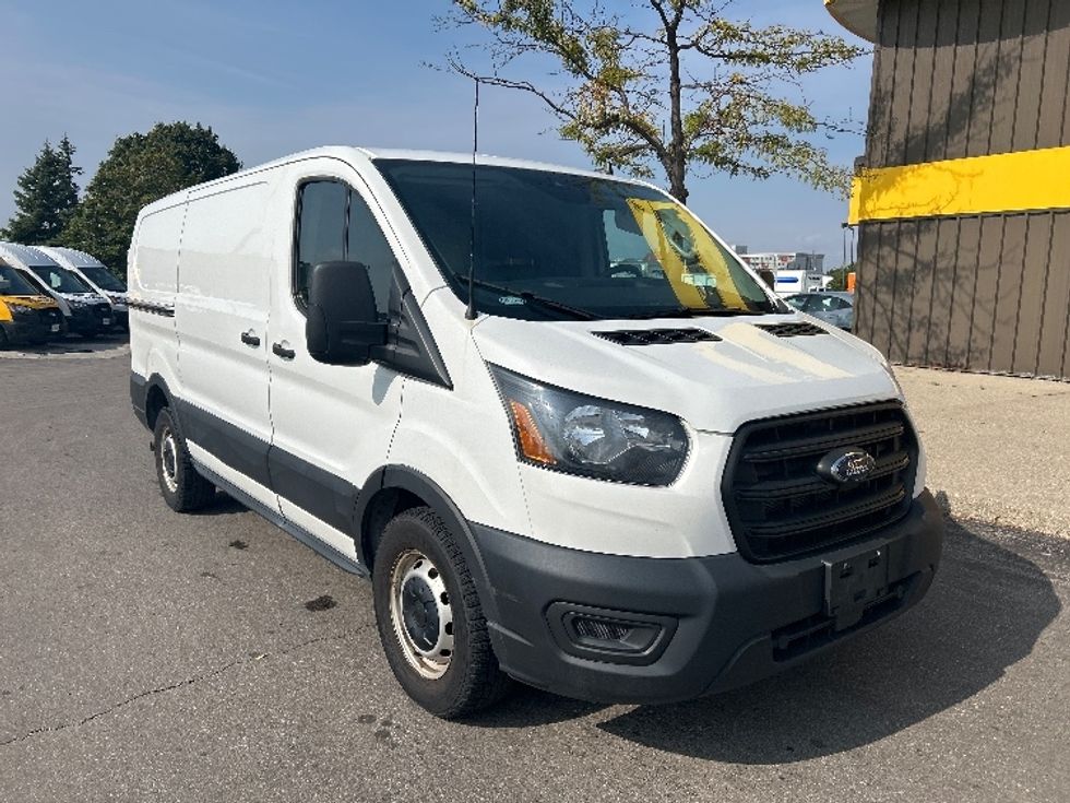 Cargo Van (Panel Van)-Light and Medium Duty Trucks-Ford-2020-Transit 150-Mississauga-ON-202,427\n\t\tkm-$ 24,500 - Image 1