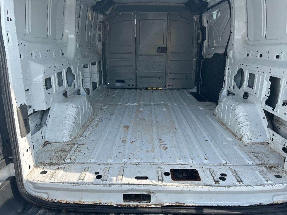 2020 Ford Transit photo 10