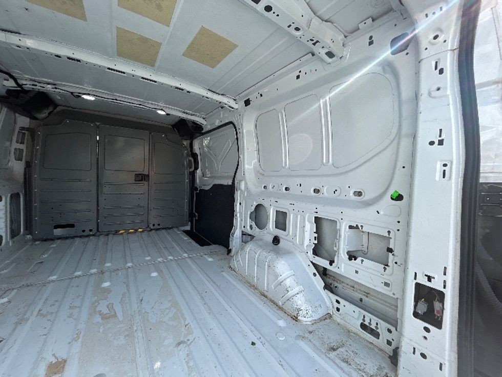 2020 Ford Transit photo 12
