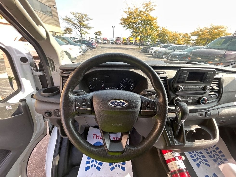 Cargo Van (Panel Van)-Light and Medium Duty Trucks-Ford-2020-Transit 150-Mississauga-ON-202,427\n\t\tkm-$ 24,500 - Image 18