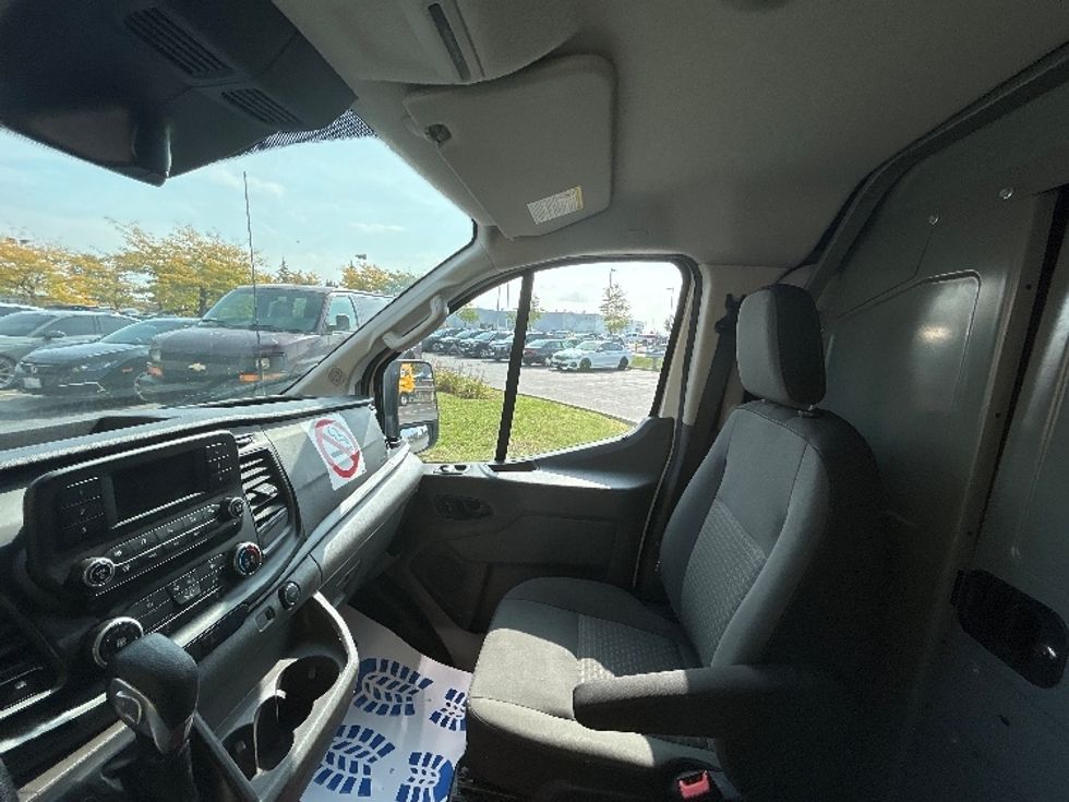 2020 Ford Transit photo 18