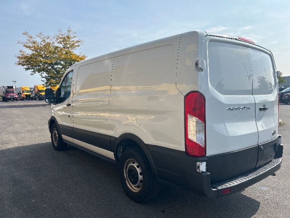 2020 Ford Transit photo 6