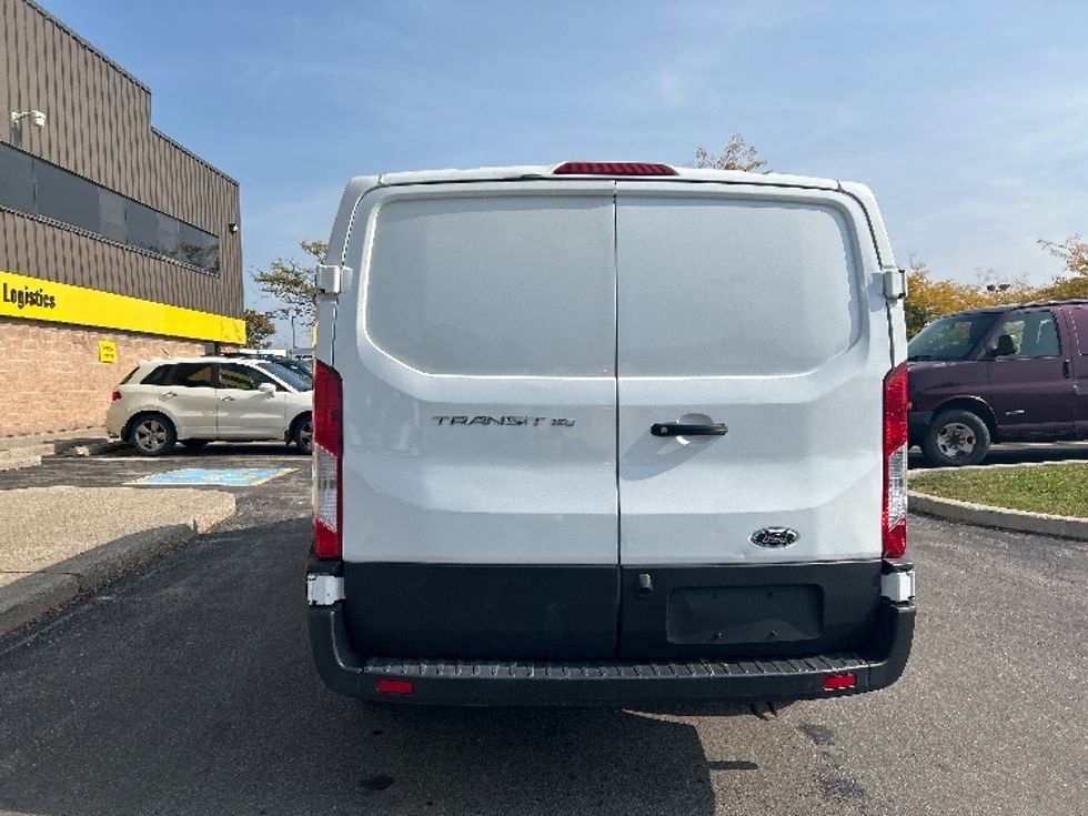 2020 Ford Transit photo 7
