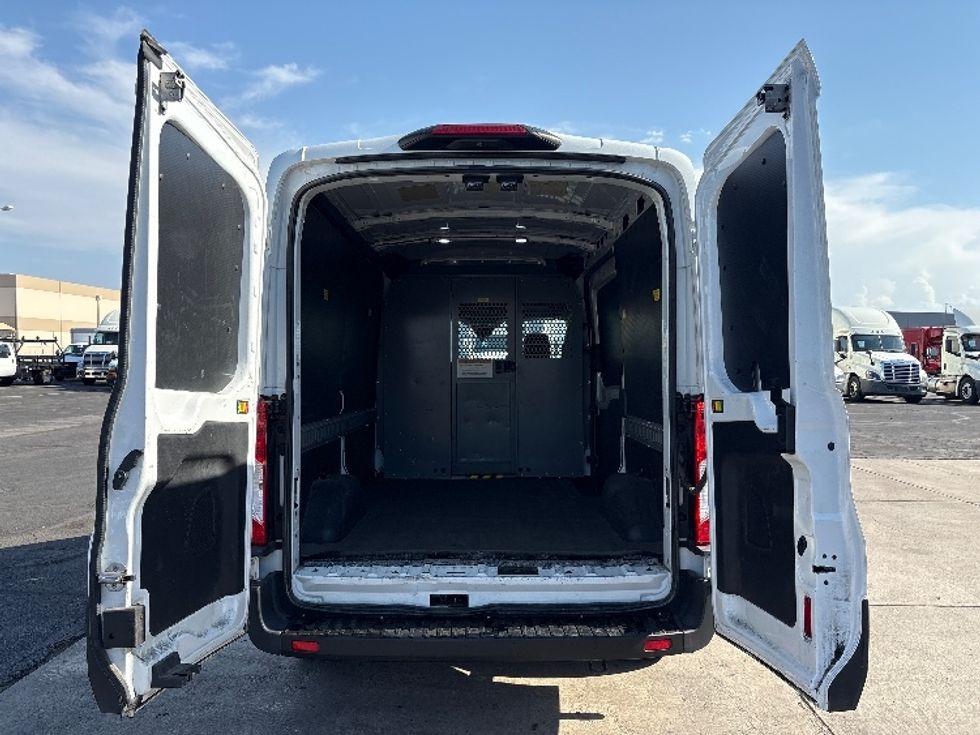 Cargo Van (Panel Van)-Light and Medium Duty Trucks-Ford-2020-Transit 150-Phoenix-AZ-50,844\n\t\tmiles-$ 29,500 - Image 8